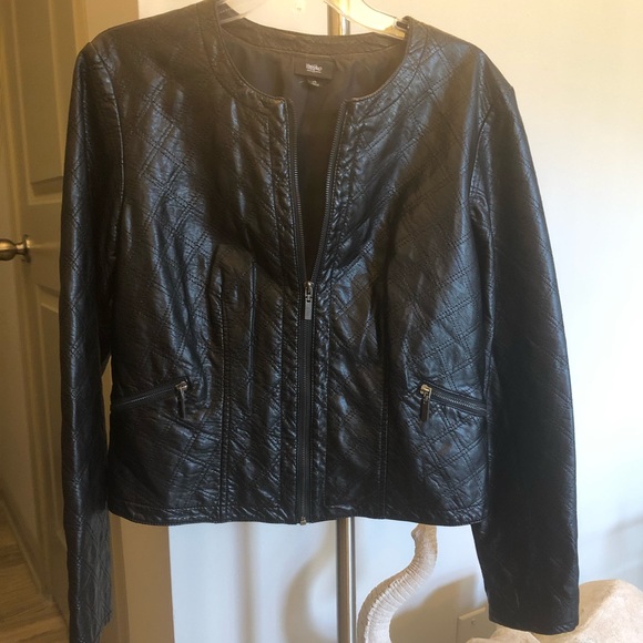 💜💜SOLD💜EUC black faux leather jacket, worn once - Picture 2 of 5